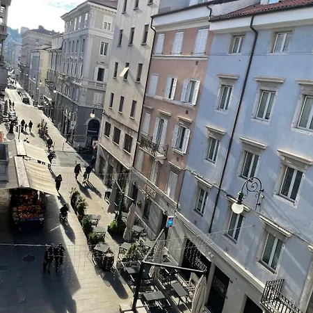 Nicole's - Trilocale In Centro Appartamento Trieste