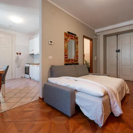 Nicole's - Trilocale In Centro טריאסטה